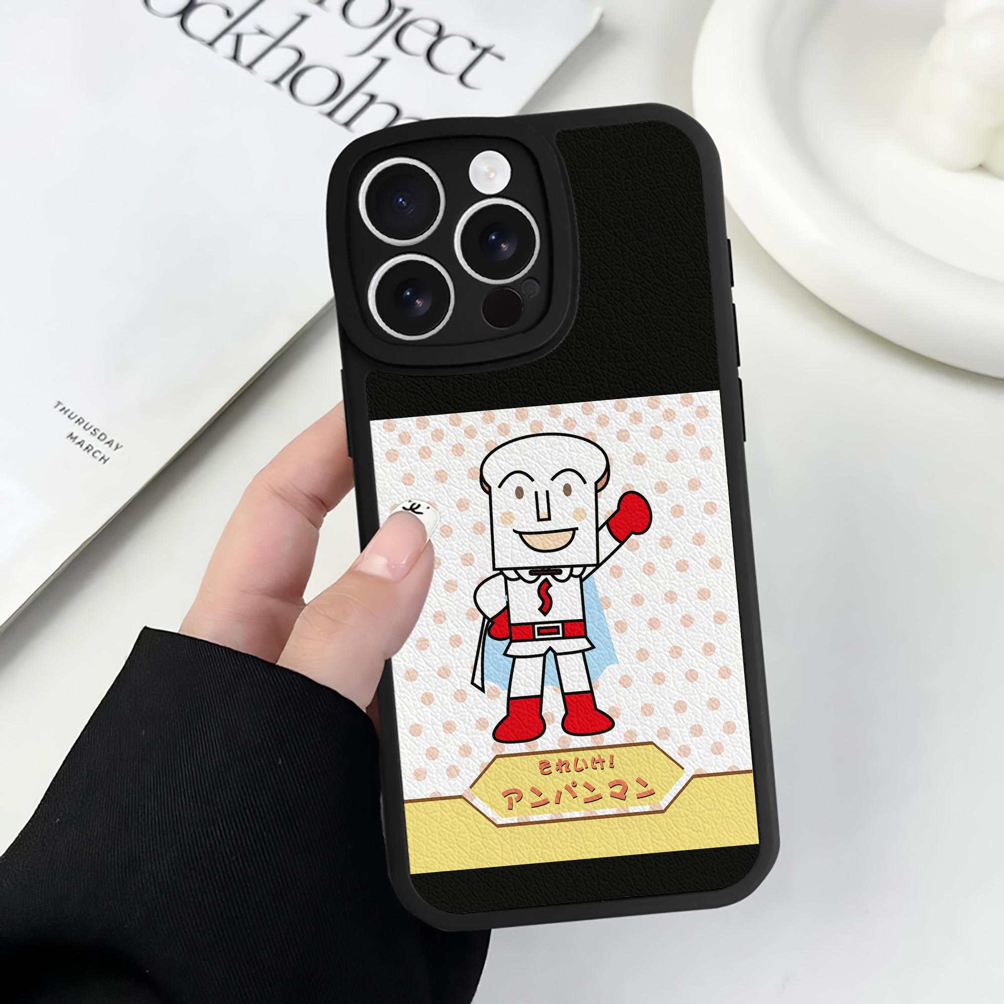 （画像用） アンパンマン Anpanman 【iPhone 16シリーズ対応】シリコンスマホケース（レザー調） 材質：シリコン
